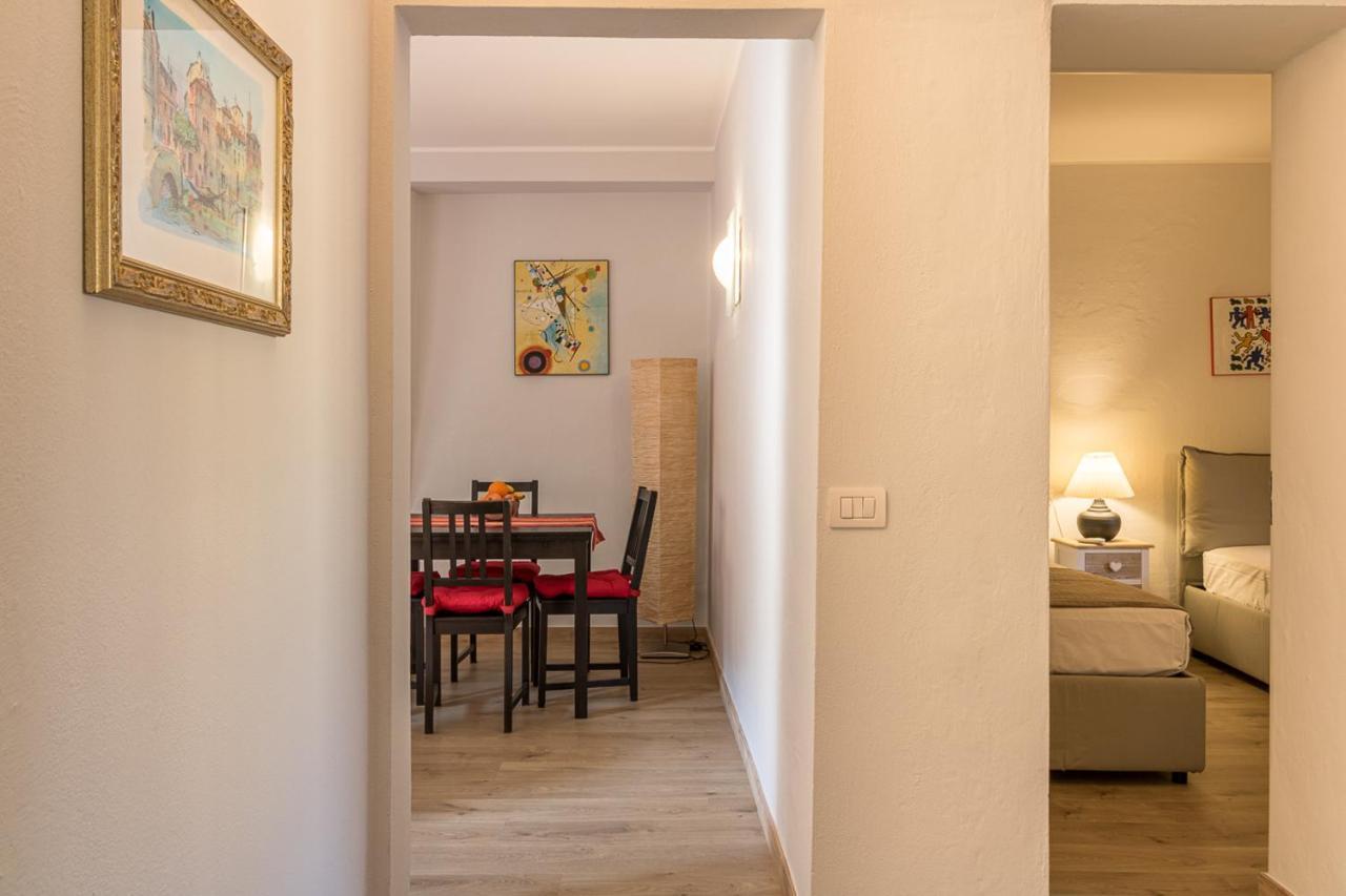 Apartment Delle Rose - Menaggio Bagian luar foto
